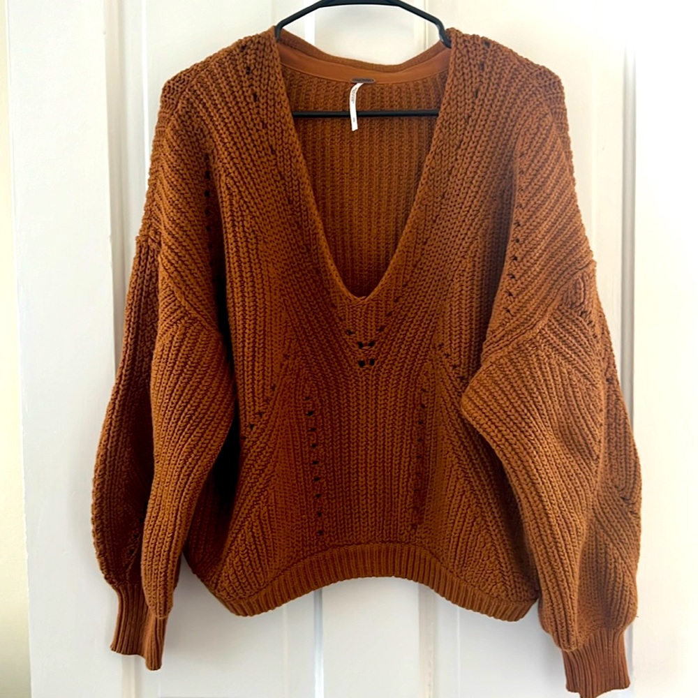 Free people sweater NWT